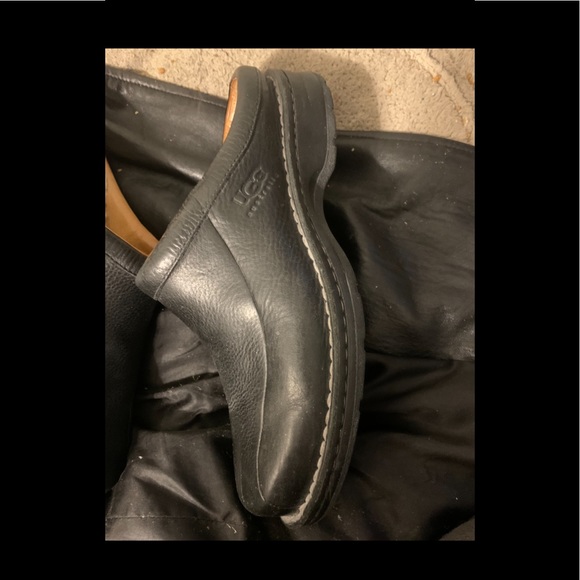 Men’s gently worn UGG clog. Fur lined - Picture 6 of 6